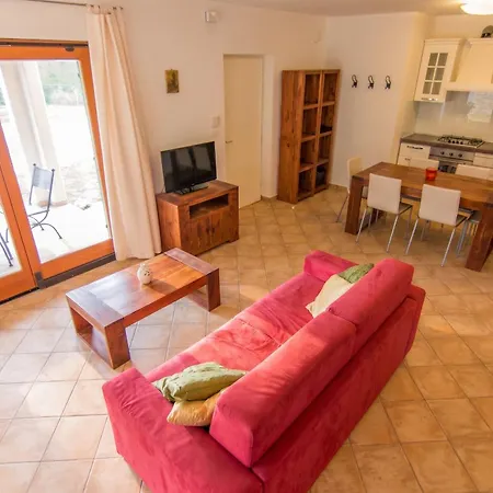 Spacious With View, Ripenda Kras, Shared Pool C Διαμέρισμα